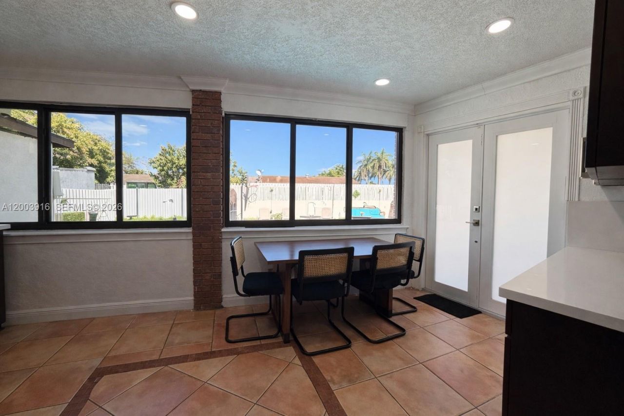 5521 SW 132nd Ave , Miami, FL 33175 Photo