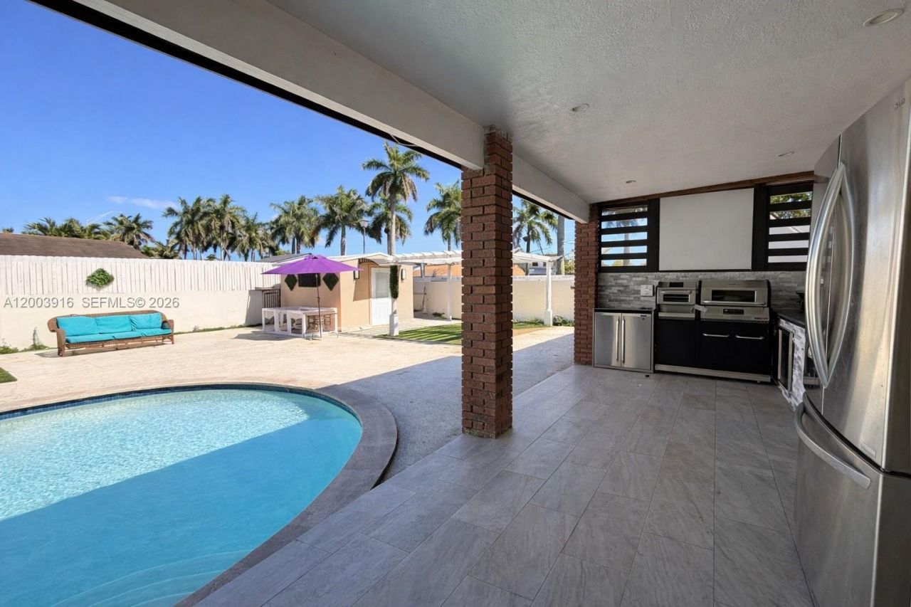 5521 SW 132nd Ave , Miami, FL 33175 Photo