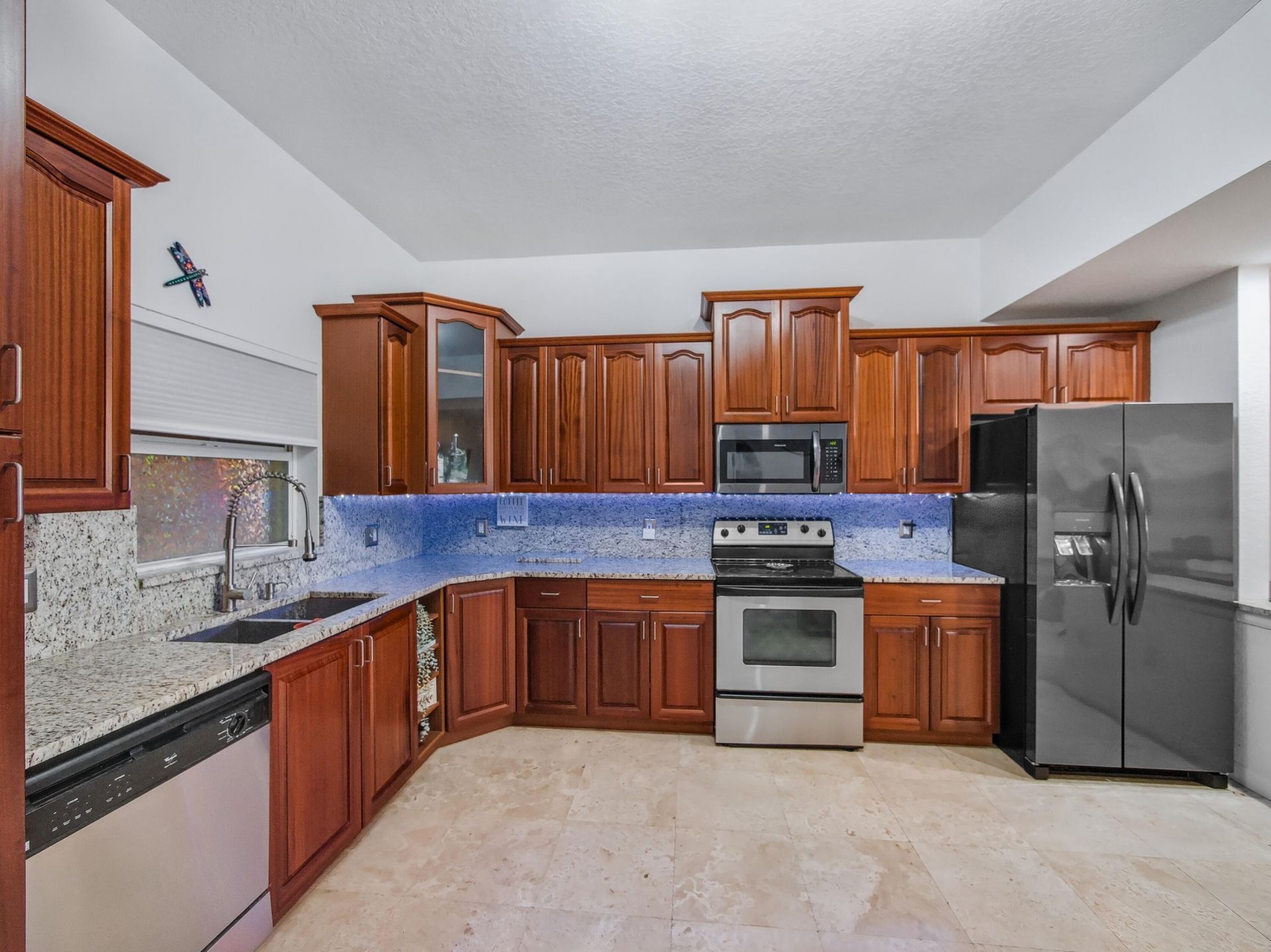 1610 Presidential Way, Unit 207, West Palm Beach, FL 33401 Photo