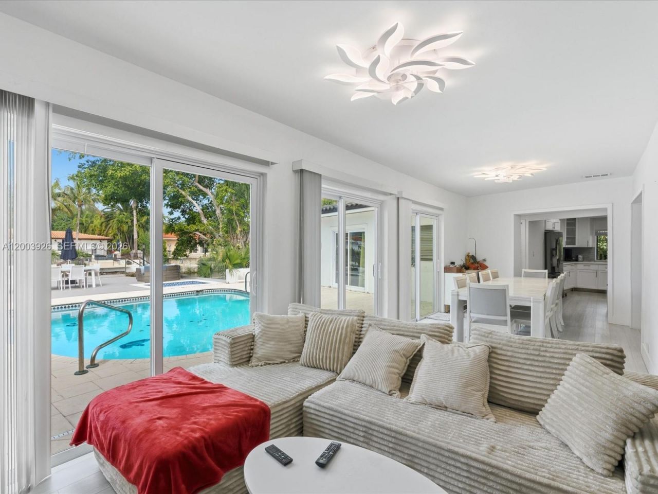 5000 Riviera Dr, Coral Gables, FL 33146 Photo