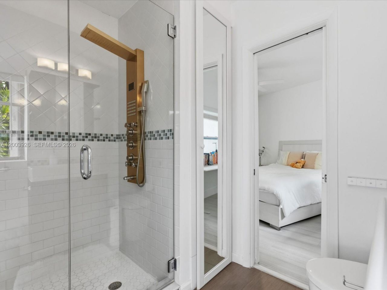 5000 Riviera Dr, Coral Gables, FL 33146 Photo