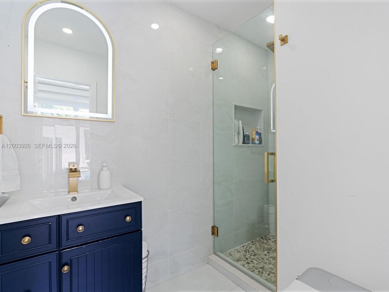 5000 Riviera Dr, Coral Gables, FL 33146 Photo