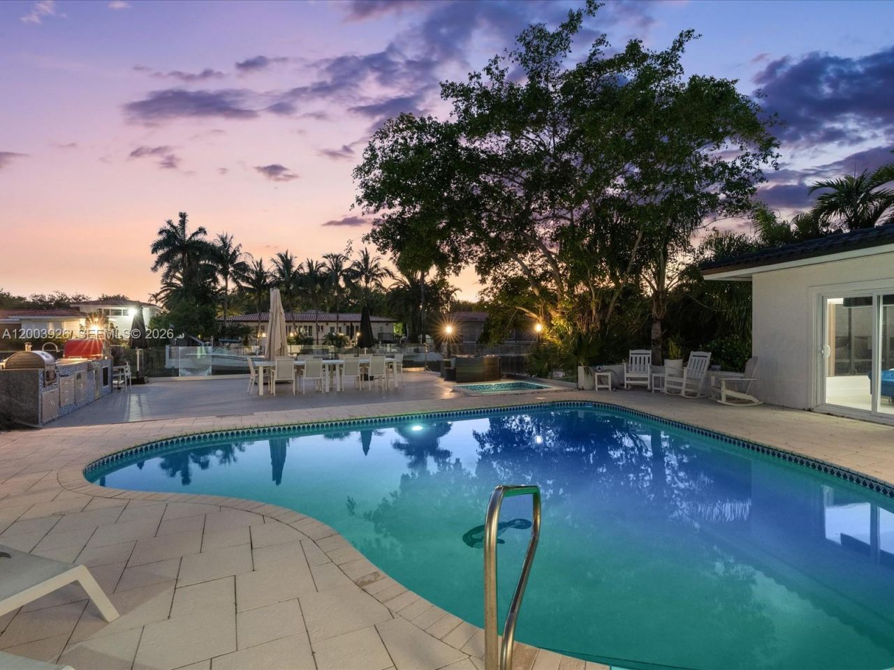 5000 Riviera Dr, Coral Gables, FL 33146 Photo