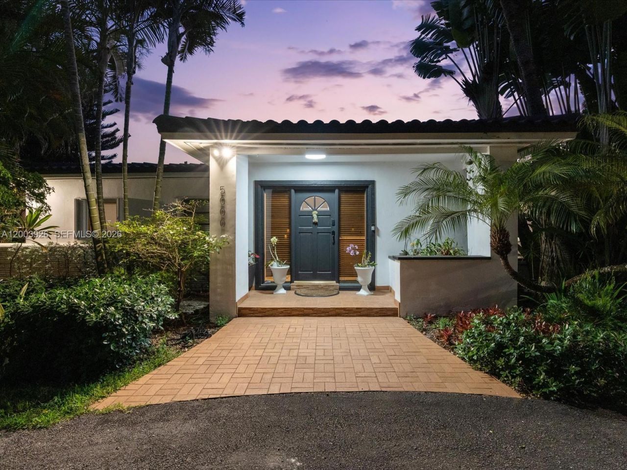 5000 Riviera Dr, Coral Gables, FL 33146 Photo