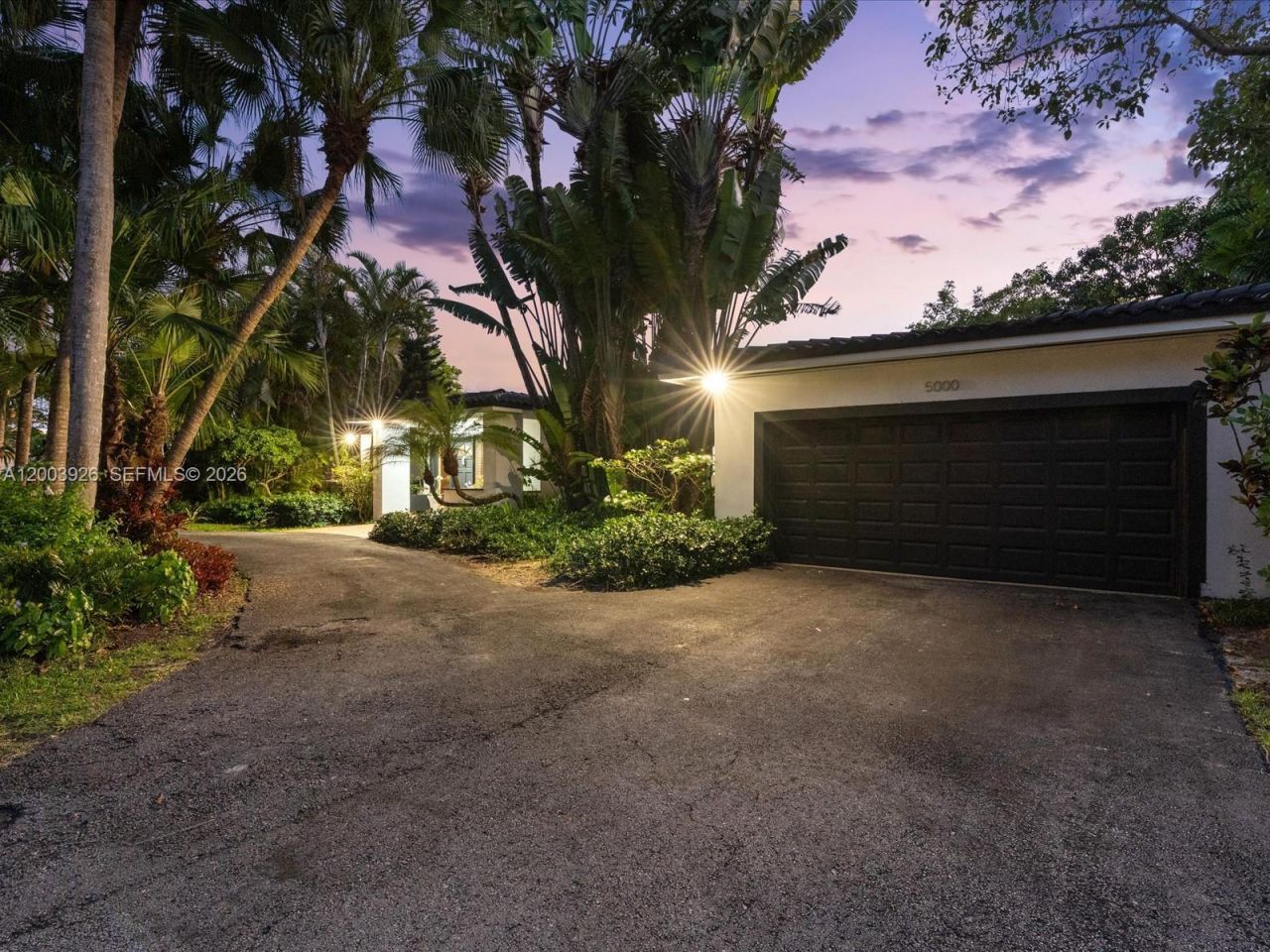 5000 Riviera Dr, Coral Gables, FL 33146 Photo