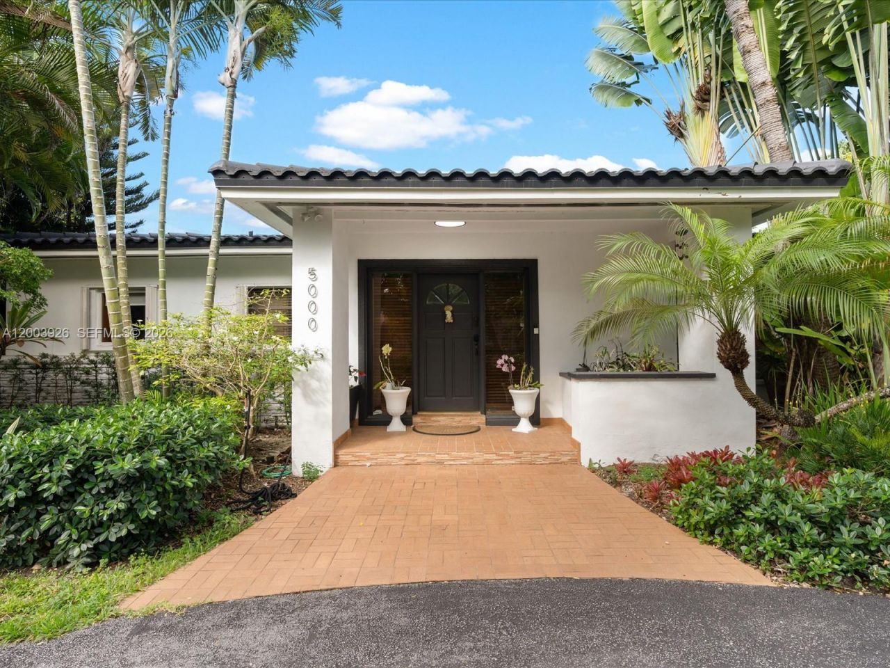 5000 Riviera Dr, Coral Gables, FL 33146 Photo