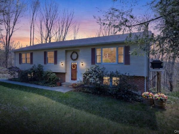 8 Debbie Lane, Cross River, NY 10518