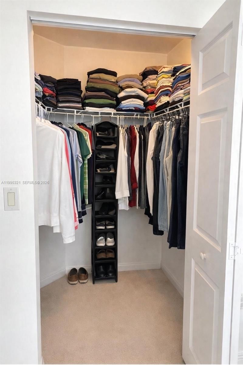 3232 Coral , Unit 605, Miami, FL 33145 Photo