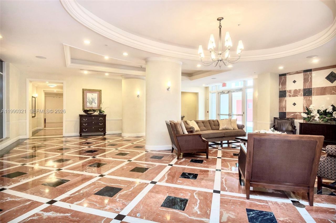 3232 Coral , Unit 605, Miami, FL 33145 Photo