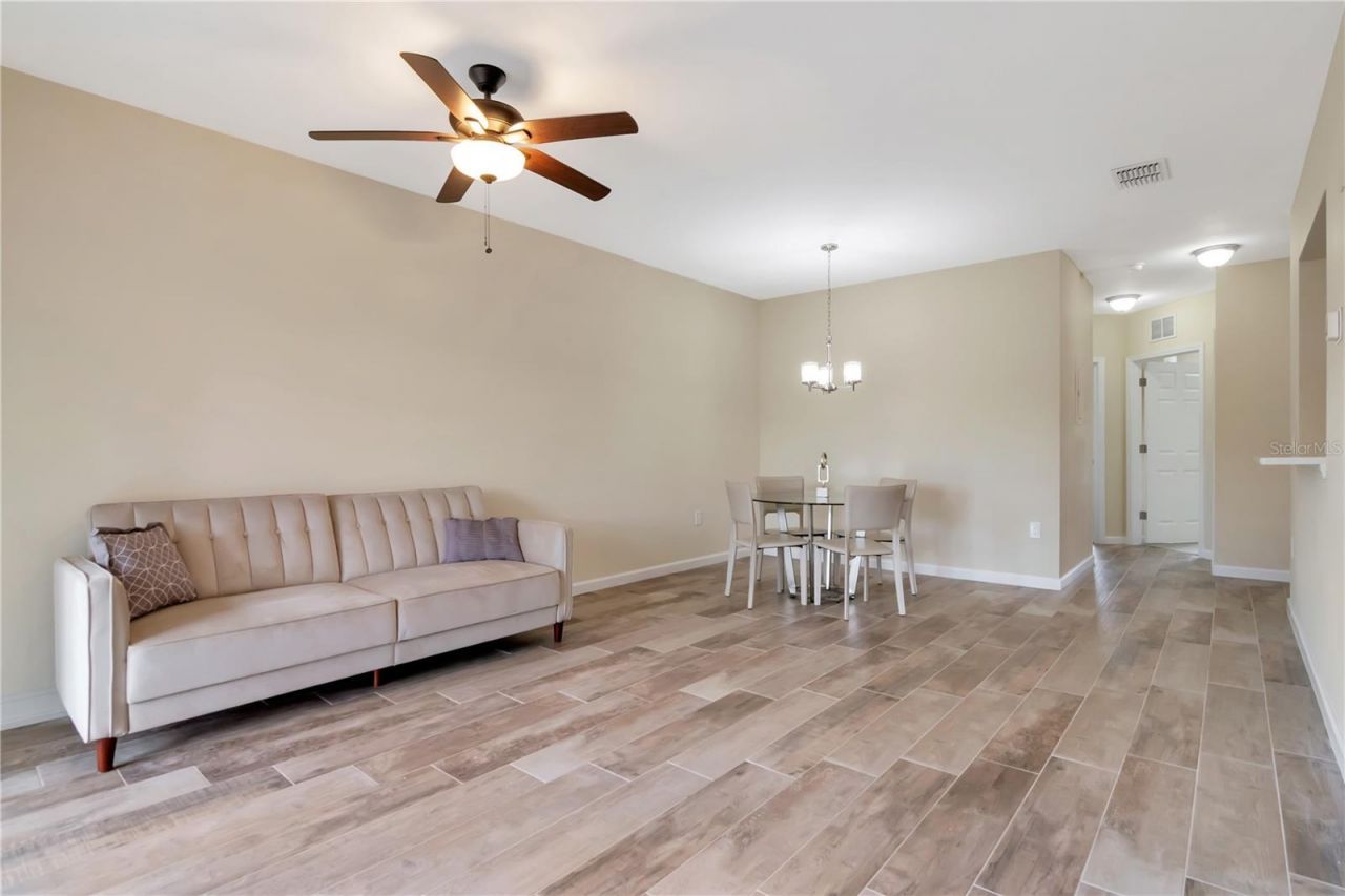 1195 Godavari Way, Unit 206, Wesley Chapel, FL 33543 Photo