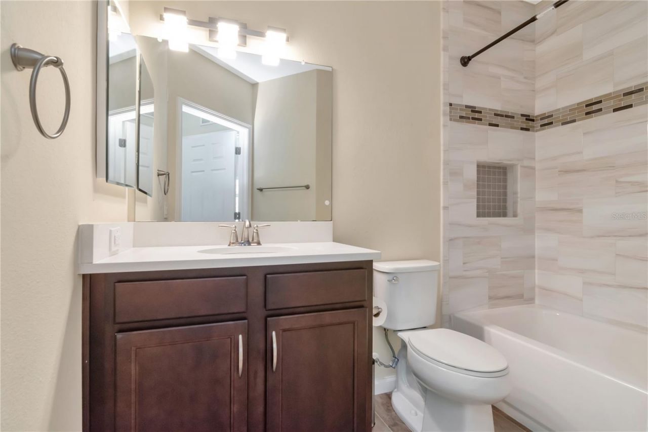 1195 Godavari Way, Unit 206, Wesley Chapel, FL 33543 Photo