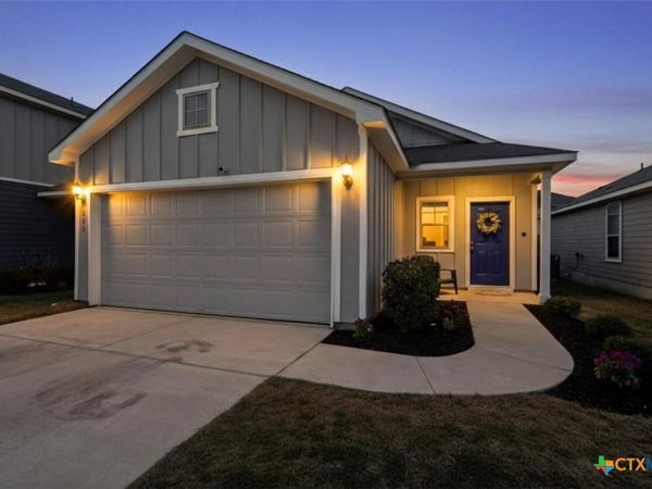 429 Stone Water Lane , Jarrell, TX 76537