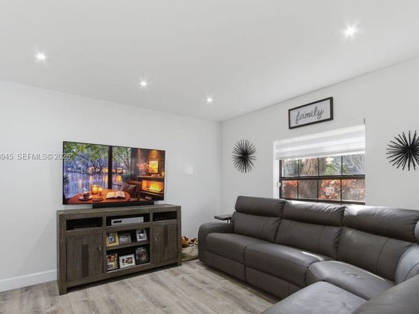 10790 NW 14th St , Unit 184, Plantation, FL 33322