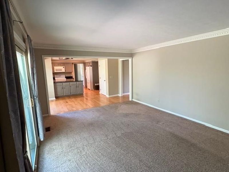 1001 Duxbury, Anderson Twp, OH 45255 Photo 3