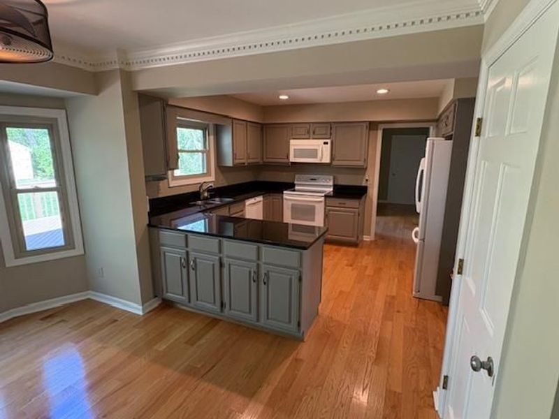 1001 Duxbury, Anderson Twp, OH 45255 Photo 6