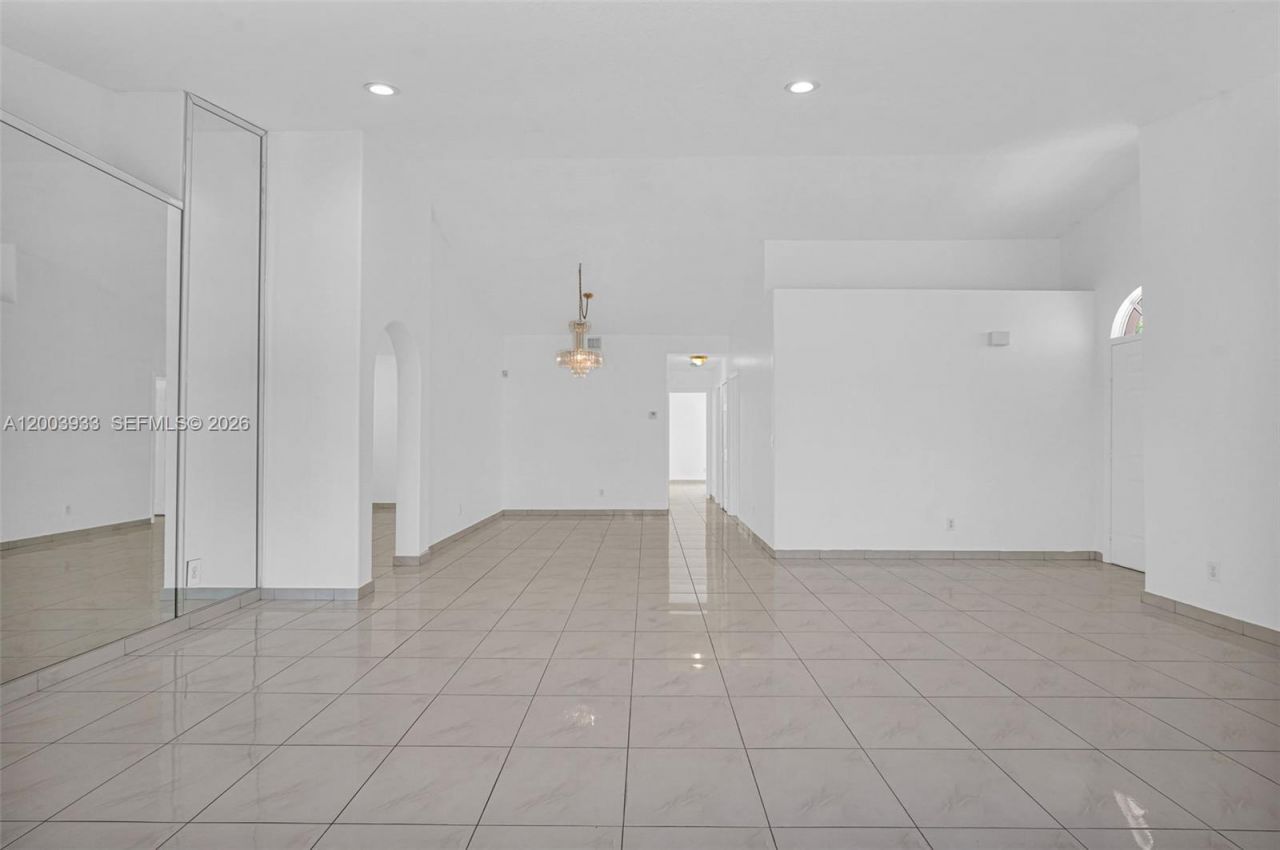 358 SW 163rd Ave , Unit 358, Pembroke Pines, FL 33027 Photo