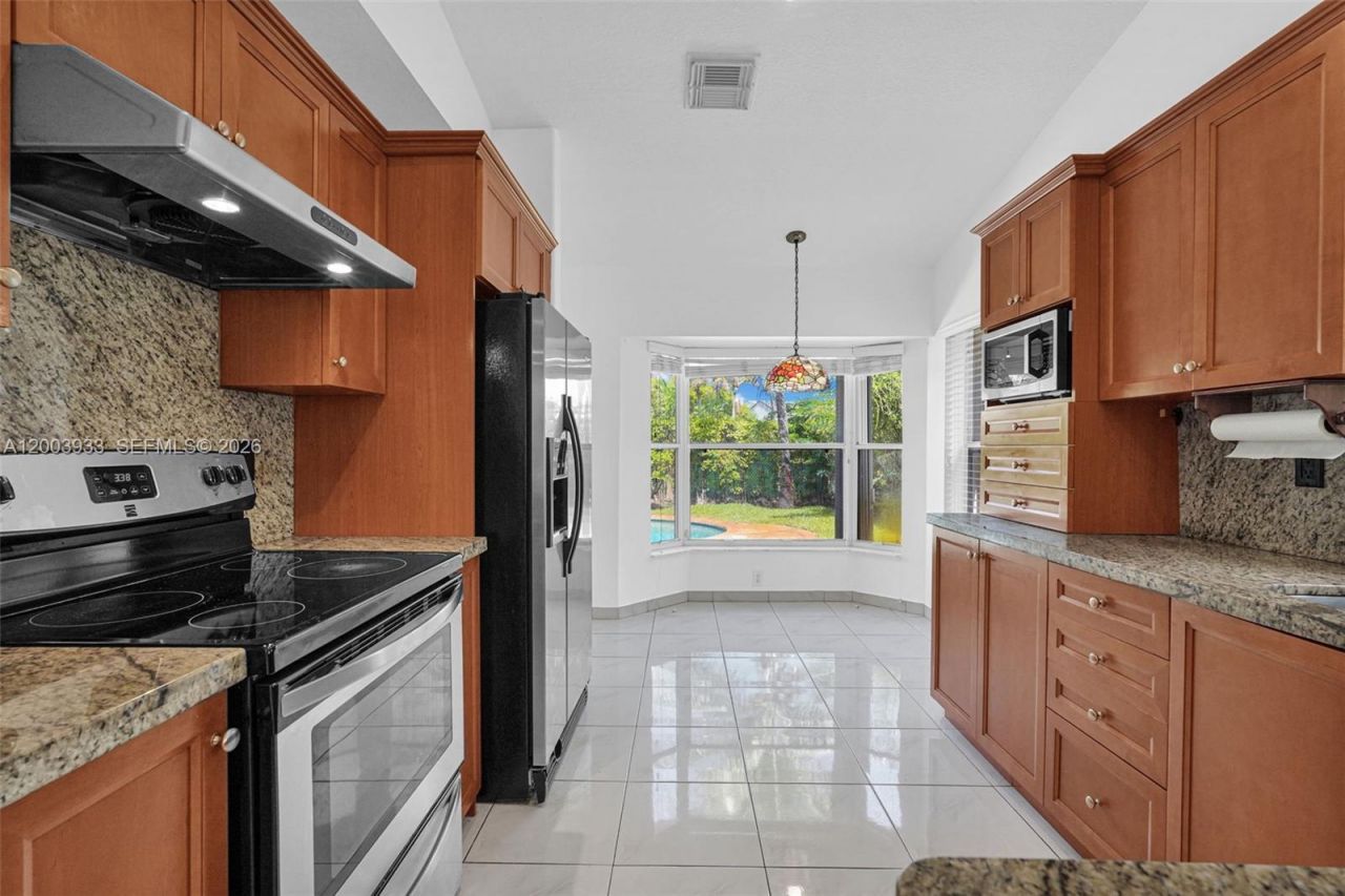 358 SW 163rd Ave , Unit 358, Pembroke Pines, FL 33027 Photo