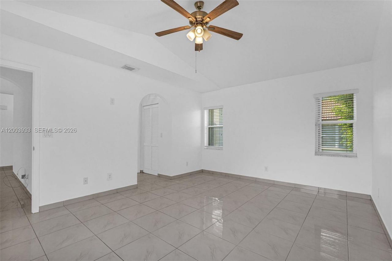 358 SW 163rd Ave , Unit 358, Pembroke Pines, FL 33027 Photo