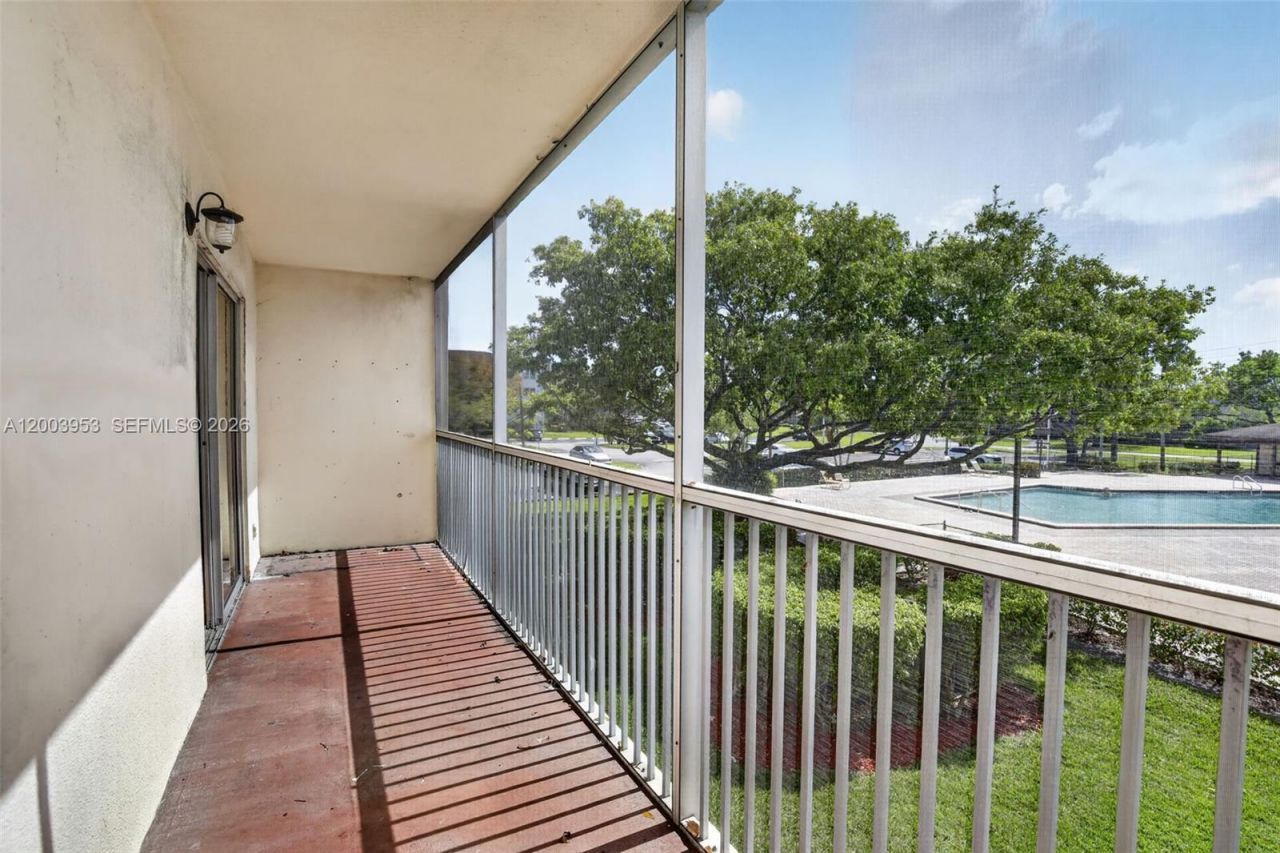 13455 SW 3rd St , Unit 203S, Pembroke Pines, FL 33027 Photo