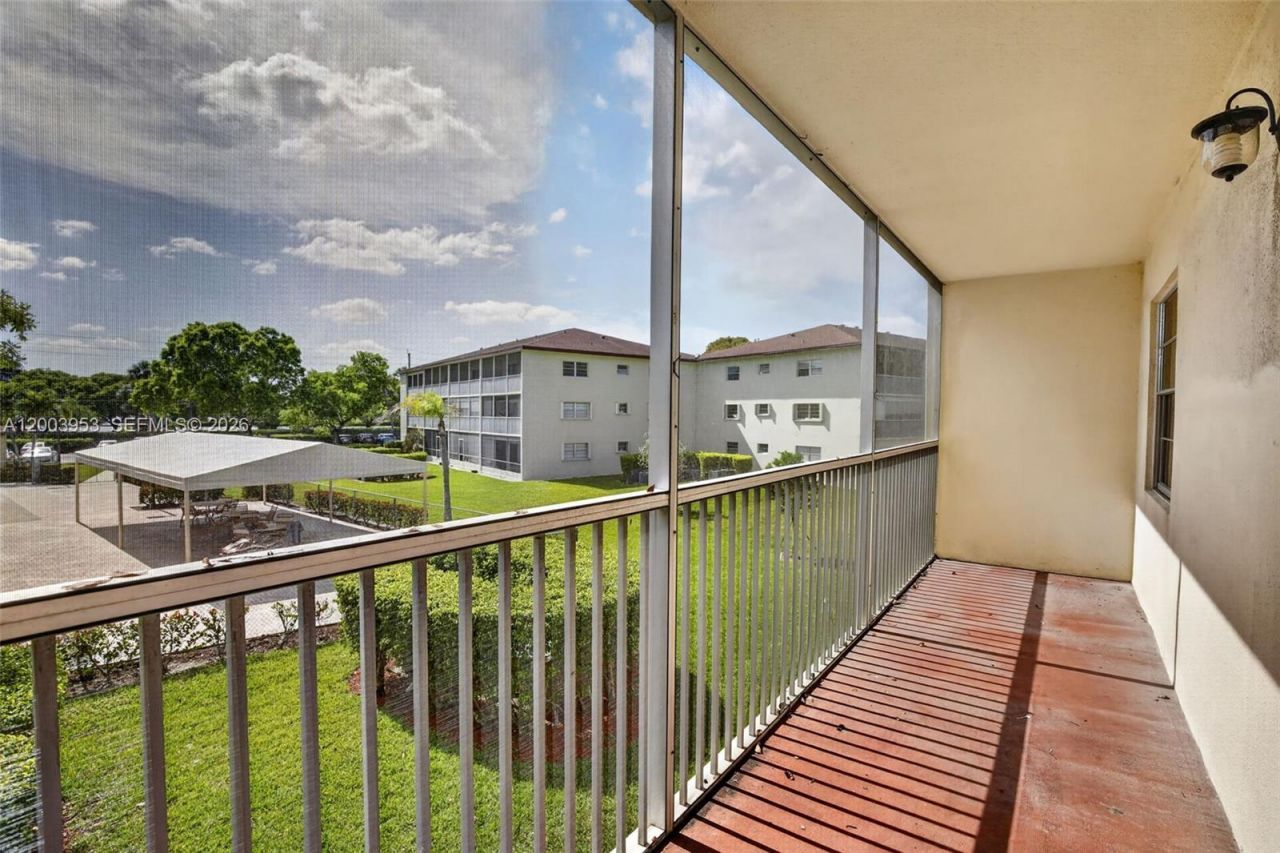 13455 SW 3rd St , Unit 203S, Pembroke Pines, FL 33027 Photo