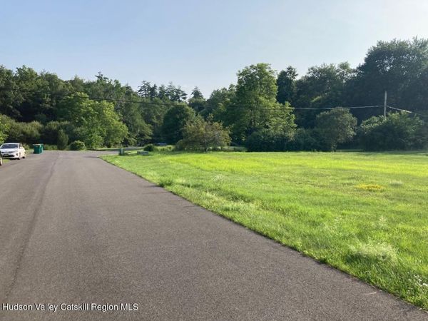 6 Paupawey Court, Lake Katrine, NY 12449