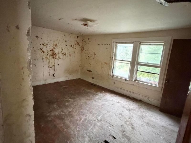 1604 Manchester Avenue , Columbus, OH 43211 Photo 8