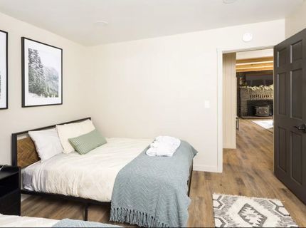 8525 Dolly Varden Avenue, Kings Beach, CA 96143 Photo