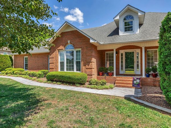 178 Sugar Leaf Cir , Winchester, TN 37398