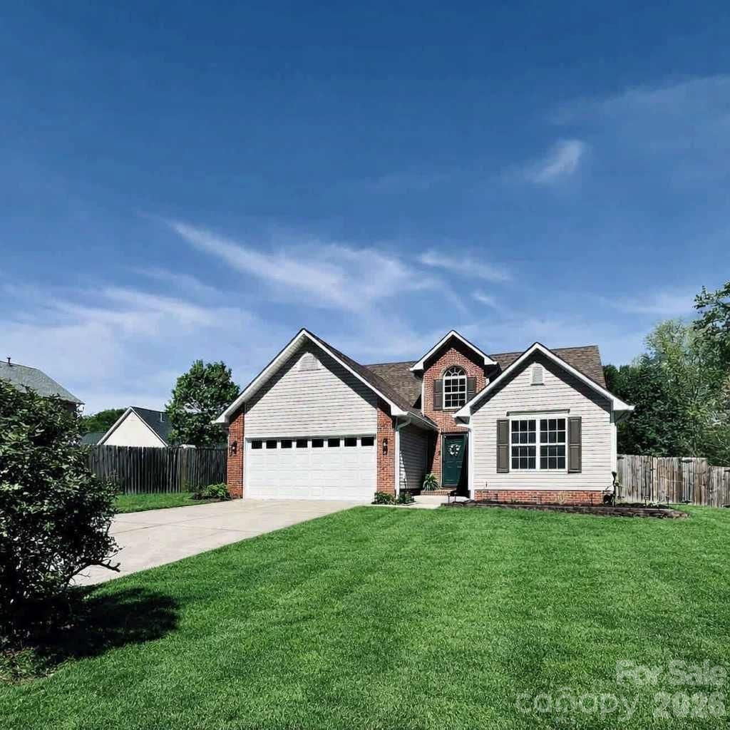 2653 Thistle Brook Drive, Concord, NC 28027 Main Photo