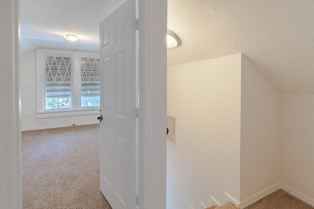 420 SW California Avenue, Stuart, FL 34994 Photo