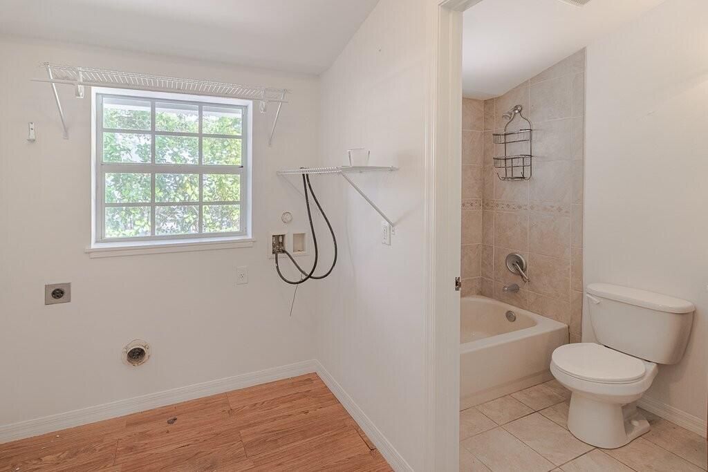 420 SW California Avenue, Stuart, FL 34994 Photo