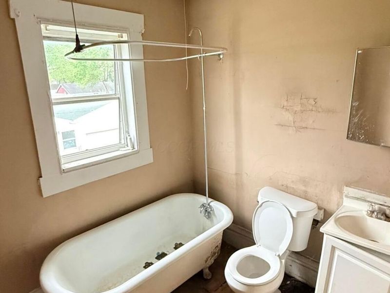 321 Belvidere Avenue , Columbus, OH 43223 Photo 19