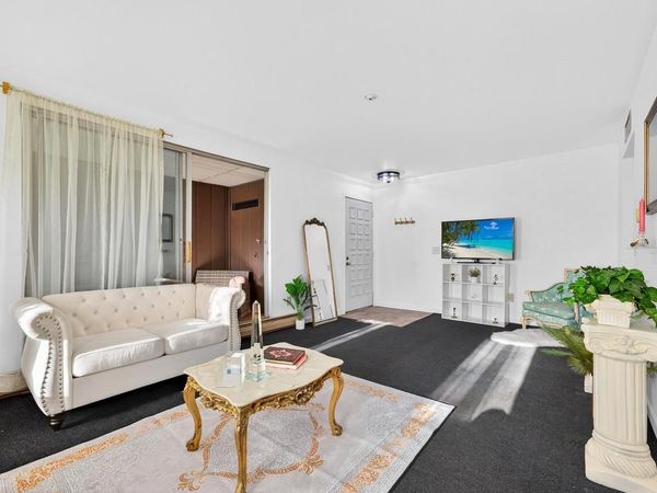 4253 W Rivers Edge CIRCLE, Unit 24, Brown Deer, WI 53209