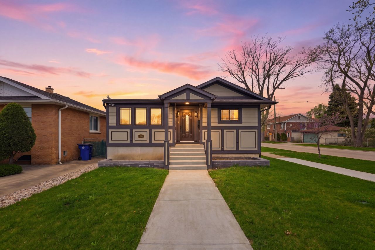 4400 Wenonah Avenue , Stickney, IL 60402