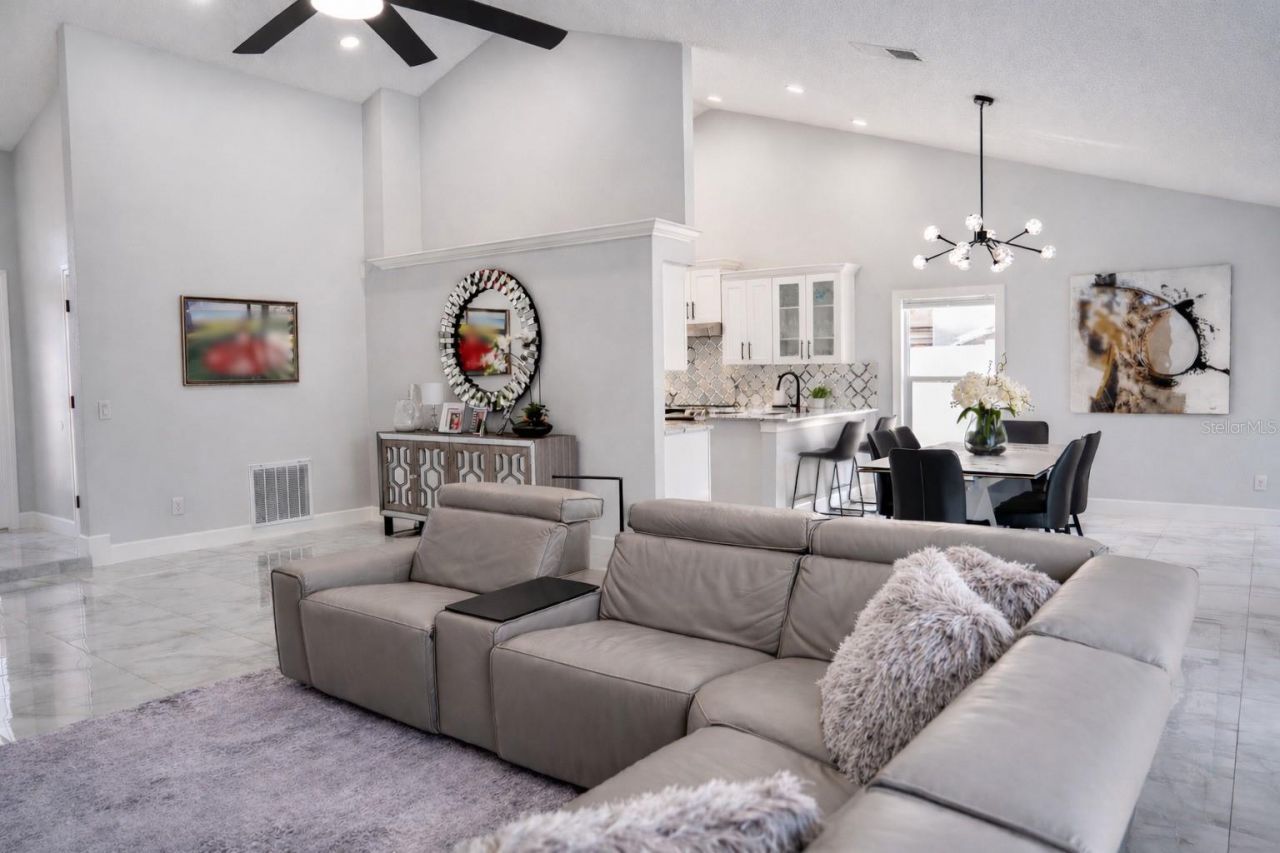 1461 Mona Drive , Kissimmee, FL 34744 Photo