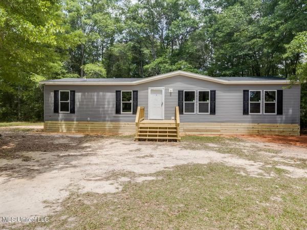 108 Inda Road, Perkinston, MS 39573