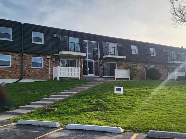 9958 S 84TH Terrace , Unit 206, Palos Hills, IL 60465