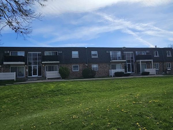 9958 S 84TH Terrace , Unit 206, Palos Hills, IL 60465