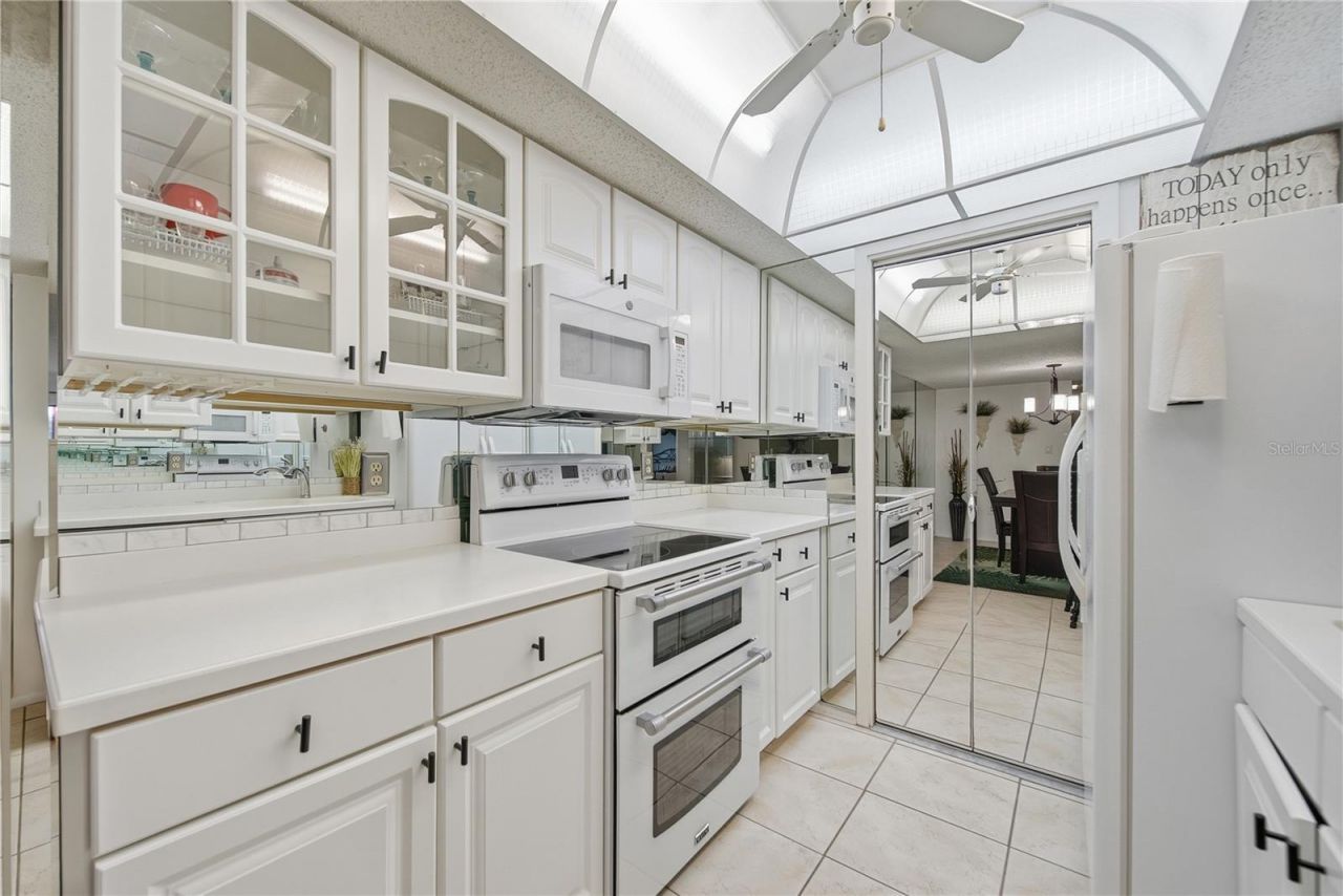 6114 43rd Street W, Unit 104E, Bradenton, FL 34210 Photo