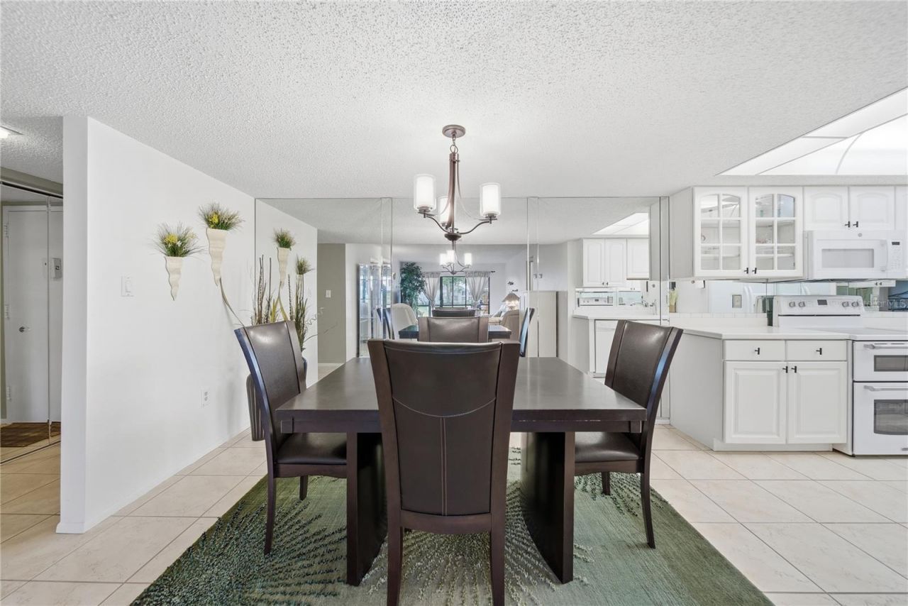 6114 43rd Street W, Unit 104E, Bradenton, FL 34210 Photo