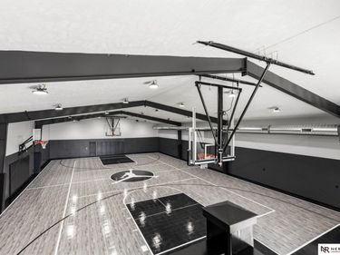 11919 N 184th Plaza , Bennington, NE 68007