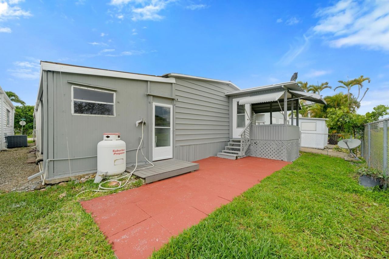 2721 SW 54th Street, Fort Lauderdale, FL 33312 Photo