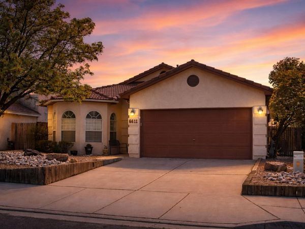 6611 Mesa Mariposa Place NW, Albuquerque, NM 87120