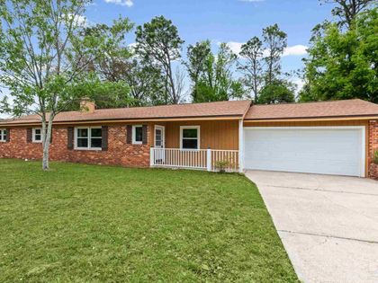 2958 Swan Ln Pensacola, FL 32504