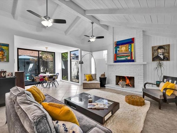 2389 E Miramonte Circle, Unit B, Palm Springs, CA 92264