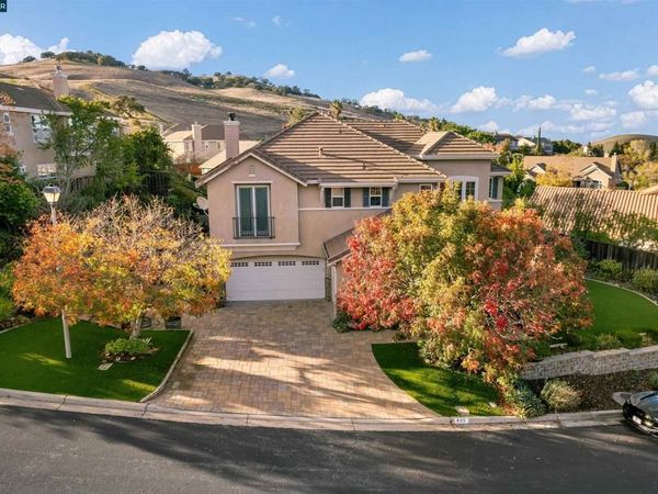 995 Rosehedge Court, Concord, CA 94521