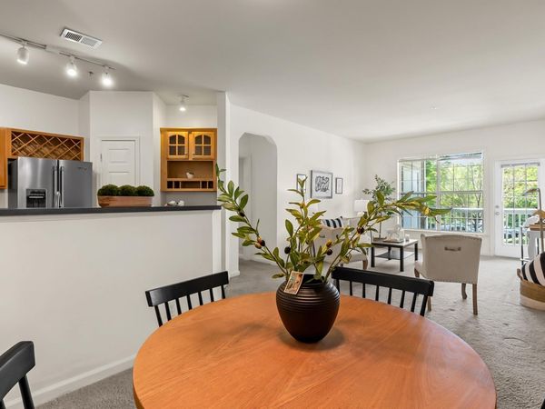 280 RIVERBEND DR, Unit 2B, Charlottesville, VA 22911