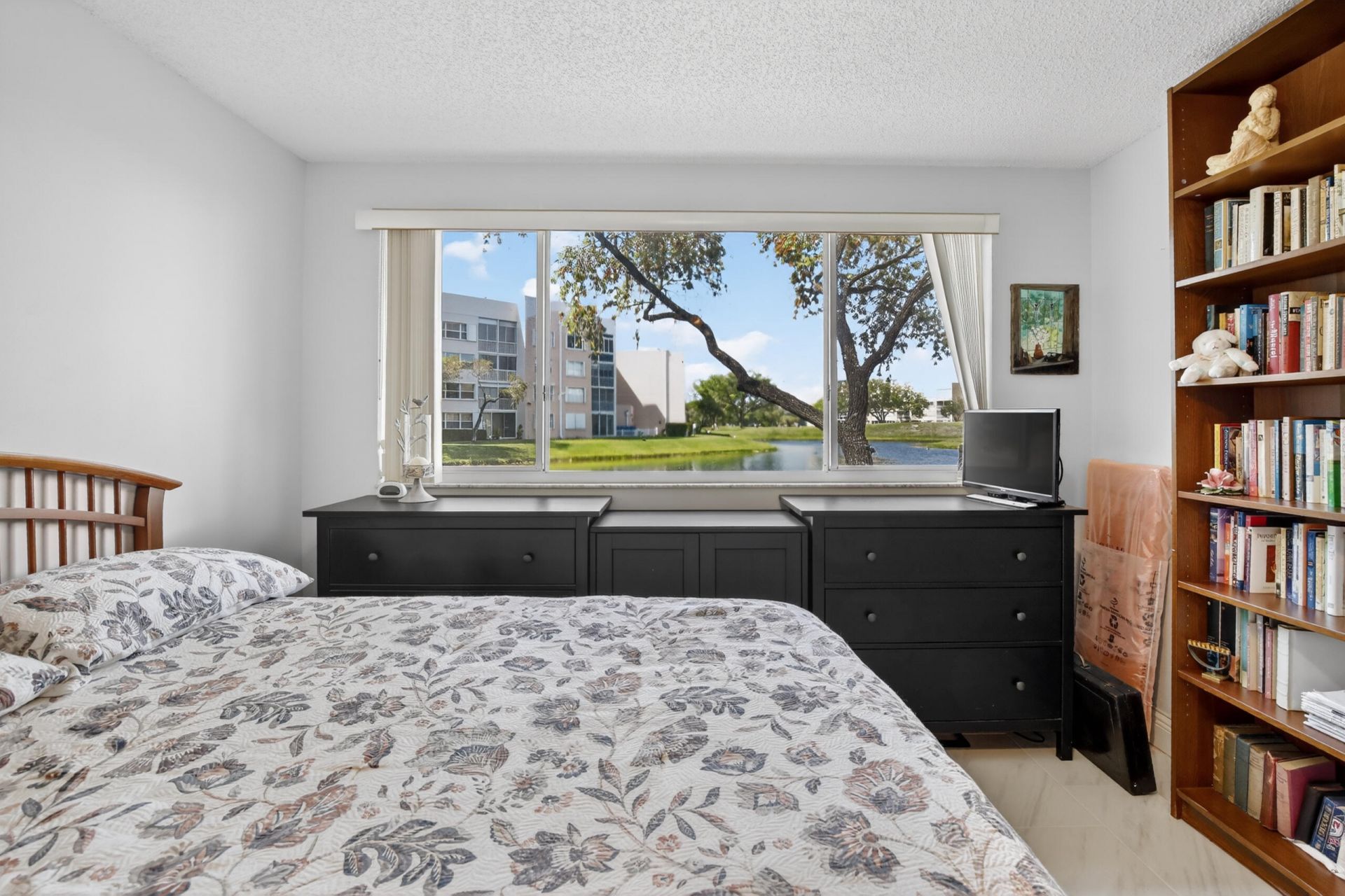 10111 NW 24th Place, Unit 105, Sunrise, FL 33322 Photo