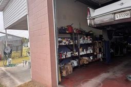 1135 N Main Street photo 4