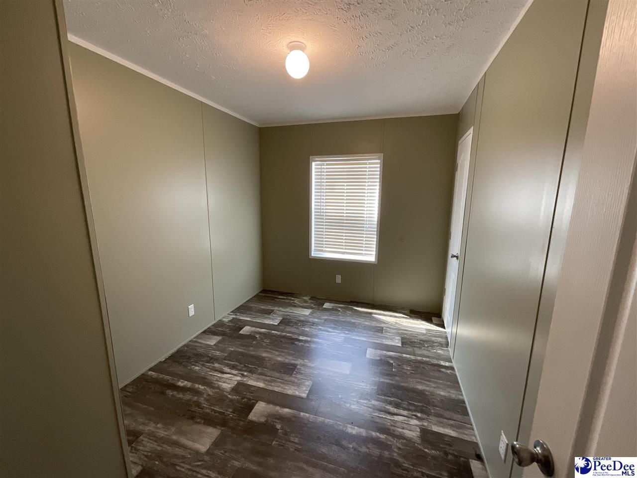 732 Dovefield Rd Photo 20